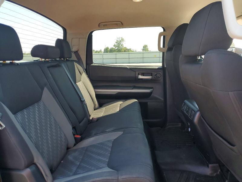 2018 Toyota Tundra მანქანა იყიდება აუქციონზე, vin: 5TFDW5F10JX725281, აუქციონის ნომერი: 69336276