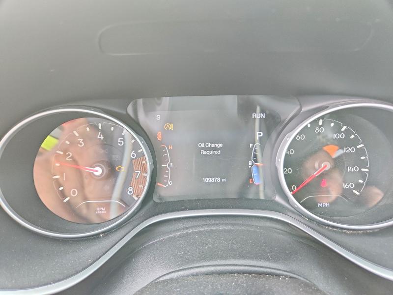 67870116 :رقم المزاد ، 3C4NJDBB4JT470206 vin ، 2018 Jeep Compass مزاد بيع