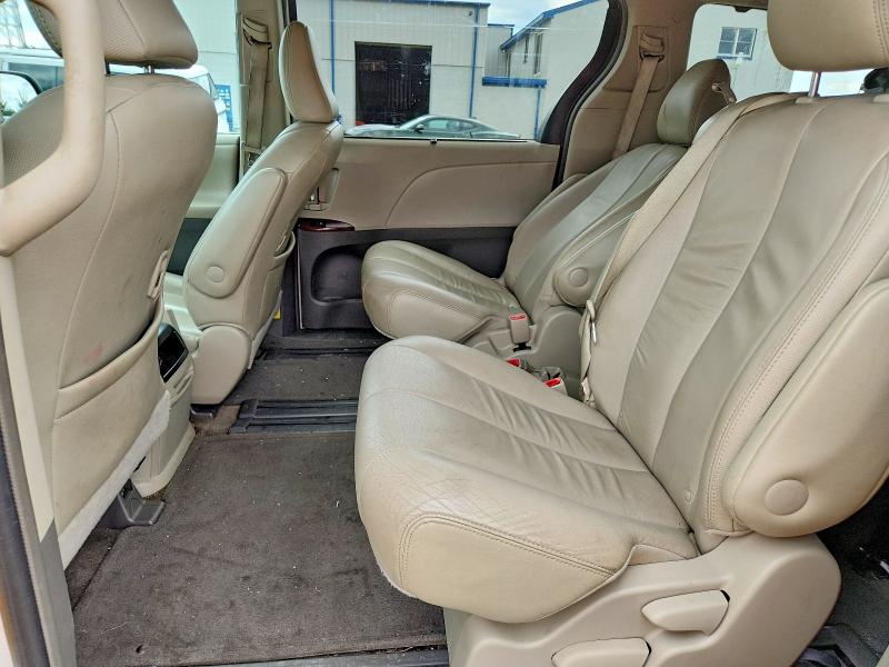 Продаж на аукціоні авто 2013 Toyota Sienna, vin: 5TDYK3DC1DS397210, номер лоту: 67985726