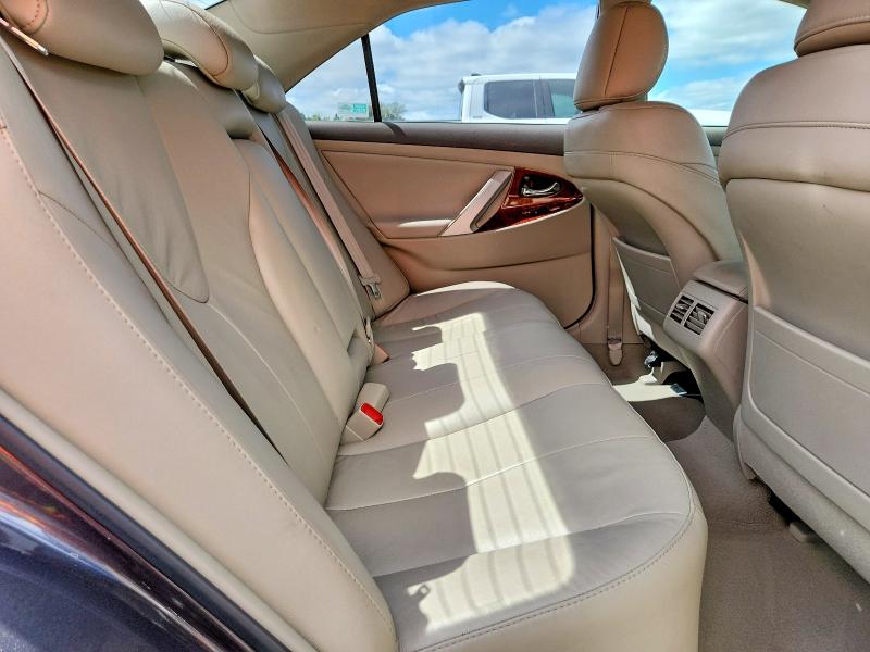 2011 Toyota Camry მანქანა იყიდება აუქციონზე, vin: 4T1BB3EK5BU132094, აუქციონის ნომერი: 70318286
