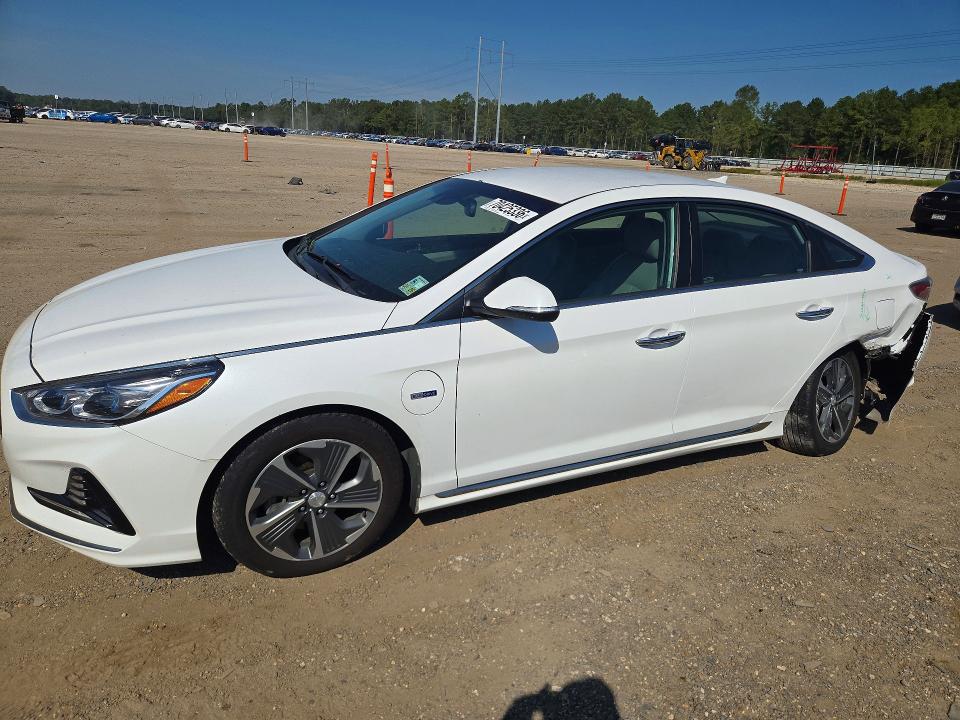 2019 Hyundai Sonata Plug-in Hybrid მანქანა იყიდება აუქციონზე, vin: KMHE54L22KA093723, აუქციონის ნომერი: 70425336