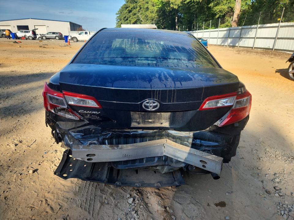 2014 Toyota Camry მანქანა იყიდება აუქციონზე, vin: 4T1BF1FK2EU779631, აუქციონის ნომერი: 68304146