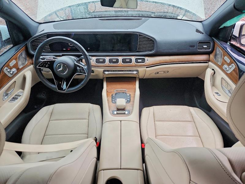 2025 Mercedes-benz Gls მანქანა იყიდება აუქციონზე, vin: 4JGFF5KE7SB427743, აუქციონის ნომერი: 70444096