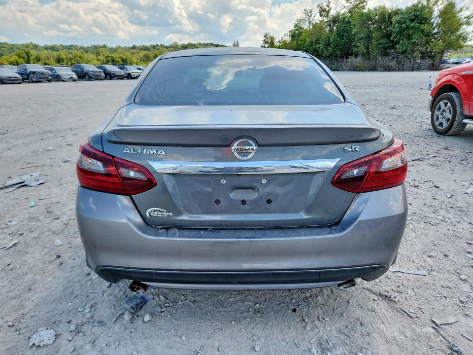 2017 Nissan Altima მანქანა იყიდება აუქციონზე, vin: 1N4AL3AP9HC476921, აუქციონის ნომერი: 67477886