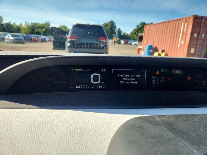 66640236 :رقم المزاد ، JTDKARFP6H3015790 vin ، 2017 Toyota Prius Prime مزاد بيع