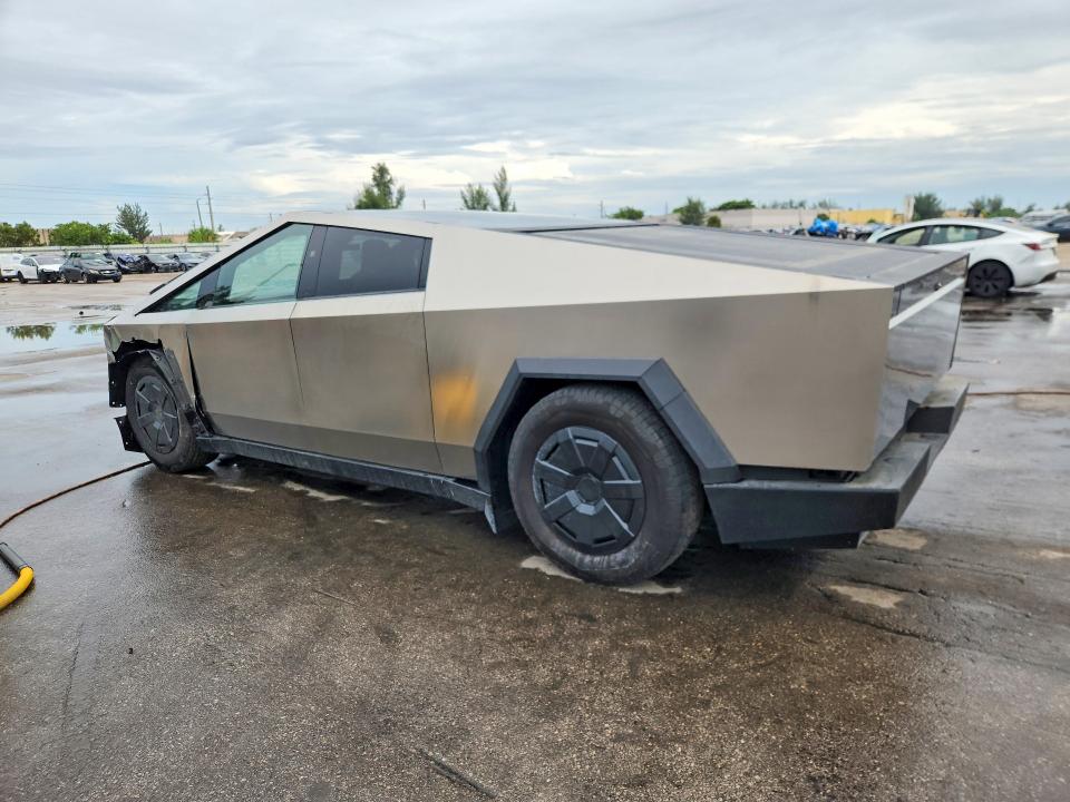 Aukcja sprzedaży 2024 Tesla Cybertruck, vin: 7G2CEHED4RA050983, numer aukcji: 70819796