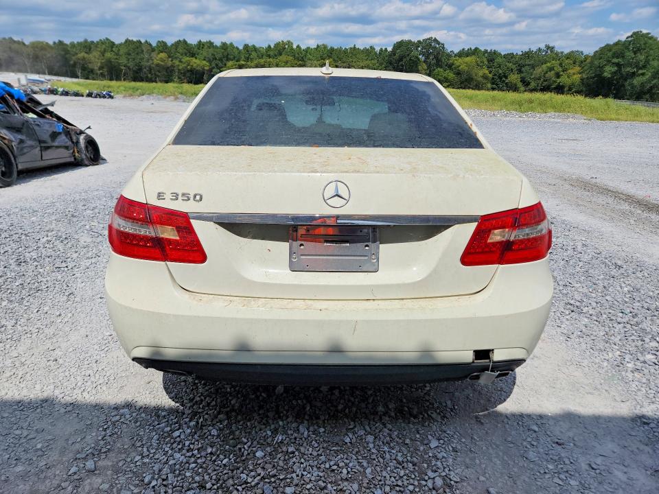 68220706 :رقم المزاد ، WDDHF5GB3AA092096 vin ، 2010 Mercedes-benz E مزاد بيع