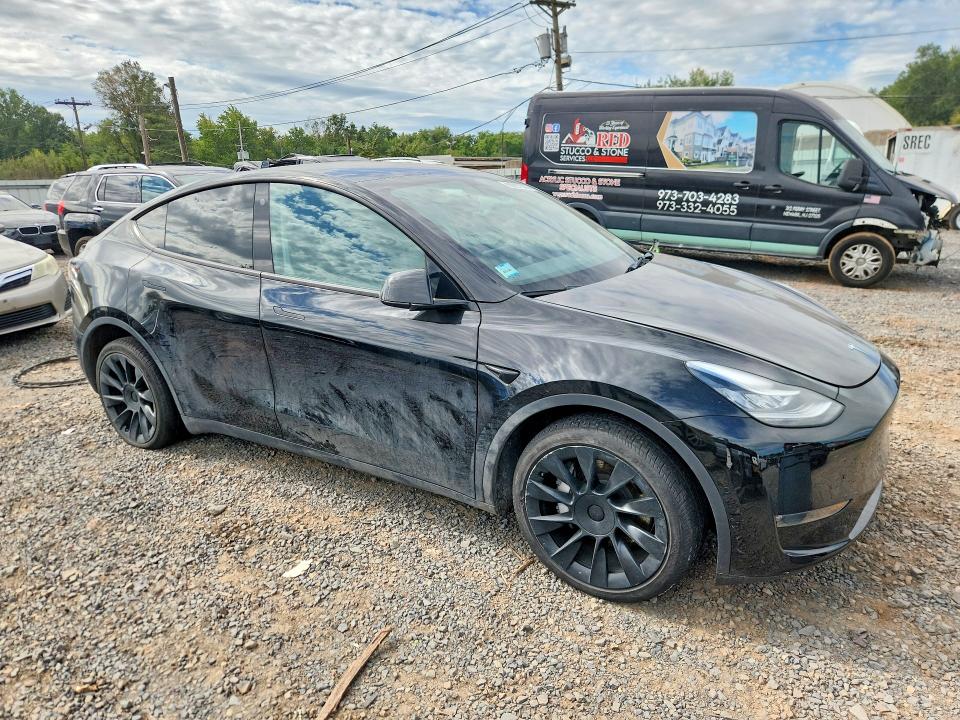 Продаж на аукціоні авто 2022 Tesla Model Y, vin: 7SAYGDEE2NF314299, номер лоту: 69087826