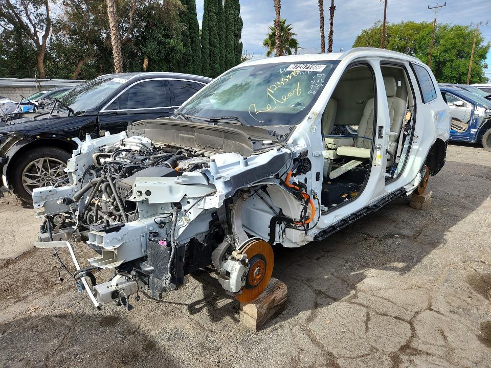67267166 :رقم المزاد ، YV4H60CK6R1235375 vin ، 2024 Volvo Xc90 مزاد بيع