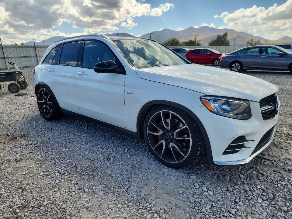 69374406 :رقم المزاد ، WDC0G6EB4HF165352 vin ، 2017 Mercedes-benz Glc مزاد بيع