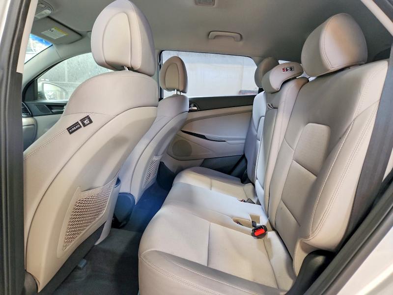 Продаж на аукціоні авто 2017 Hyundai Tucson, vin: KM8J2CA44HU484207, номер лоту: 69878906