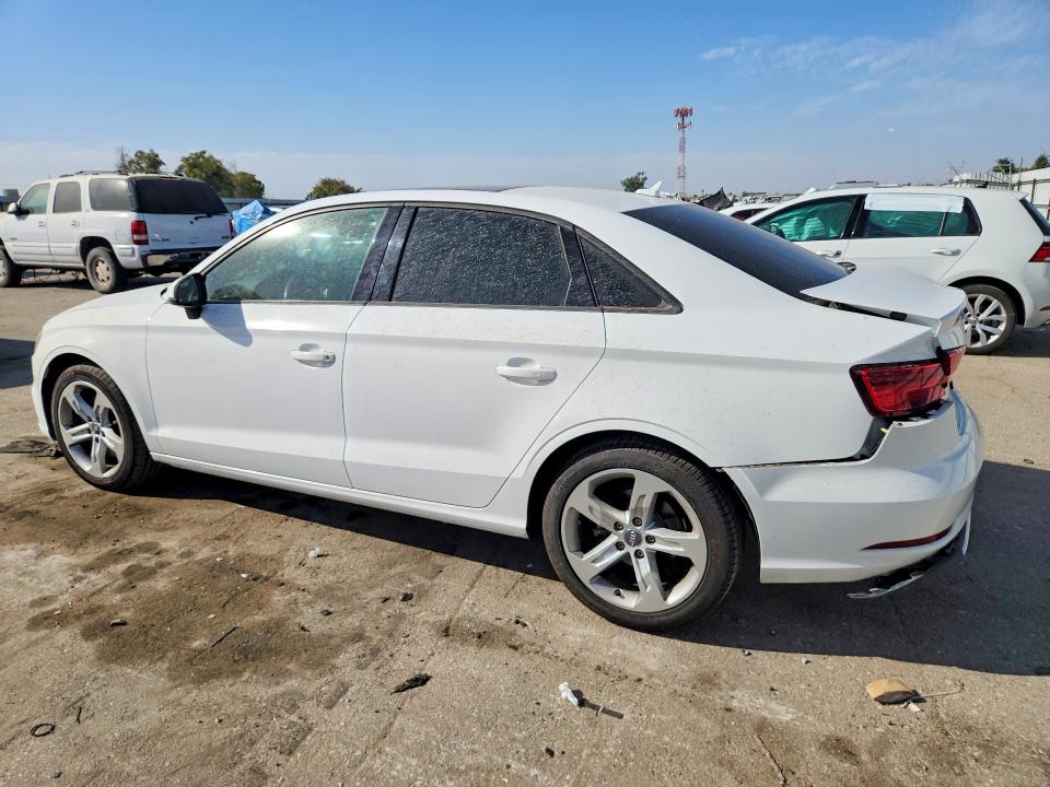 Продаж на аукціоні авто 2017 Audi A3, vin: WAUAUGFF6H1027381, номер лоту: 68076666