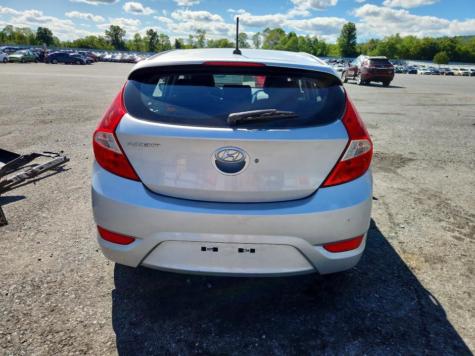Auction sale of the 2012 Hyundai Accent, vin: KMHCU5AE5CU040916, lot number: 68988906