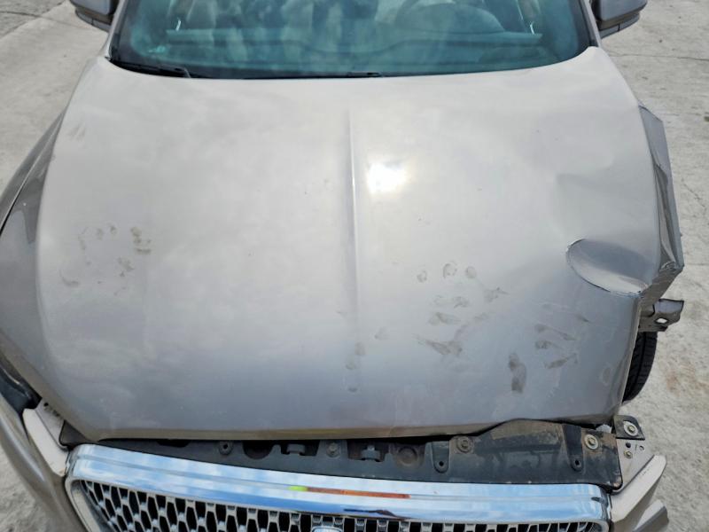 Продаж на аукціоні авто 2019 Lincoln Mkc, vin: 5LMCJ3C93KUL26899, номер лоту: 70310996