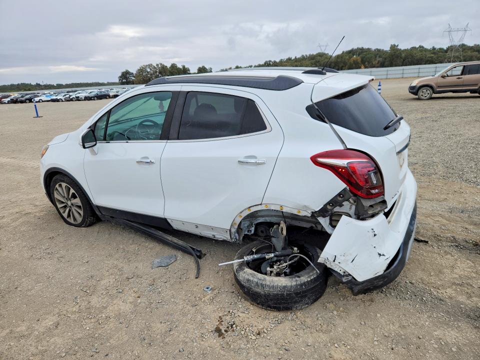 67374946 :رقم المزاد ، KL4CJASB8JB690823 vin ، 2018 Buick Encore مزاد بيع