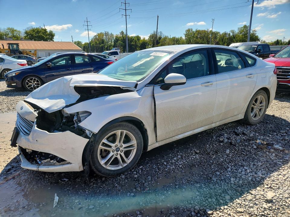 70522356 :رقم المزاد ، 3FA6P0H75JR226968 vin ، 2018 Ford Fusion مزاد بيع