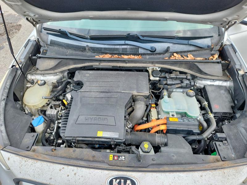 68177386 :رقم المزاد ، KNDCB3LC7H5074674 vin ، 2017 Kia Niro مزاد بيع