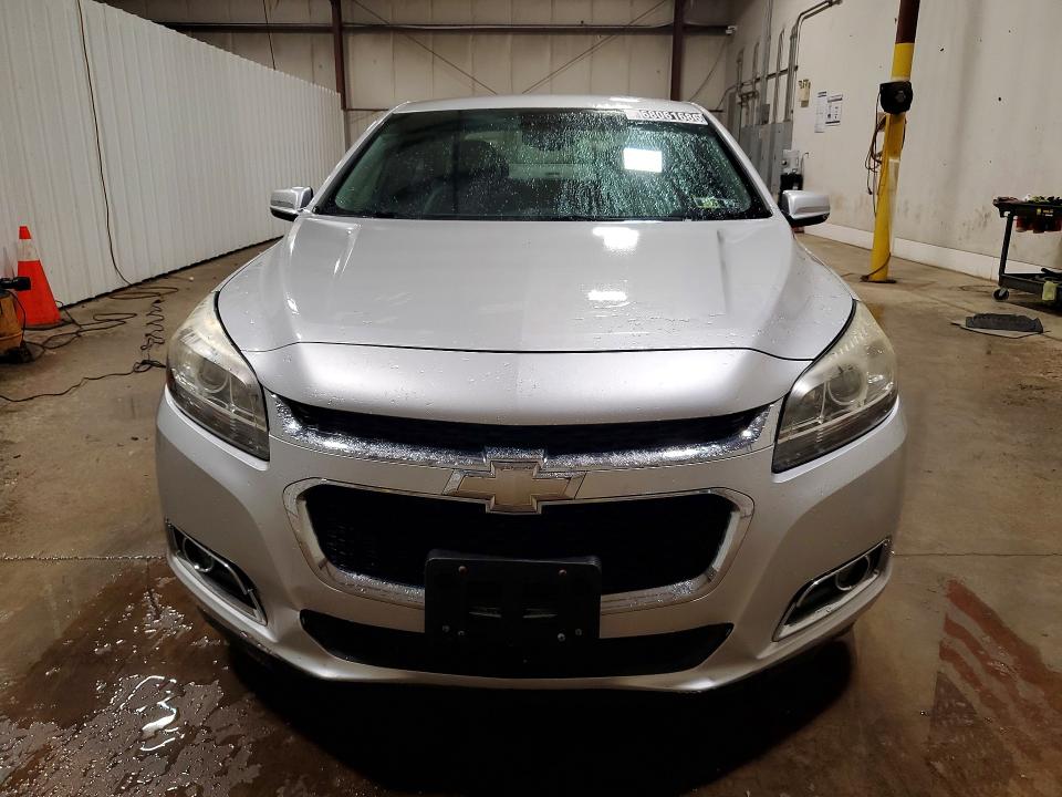 68061686 :رقم المزاد ، 1G11D5SL4FF220236 vin ، 2015 Chevrolet Malibu مزاد بيع