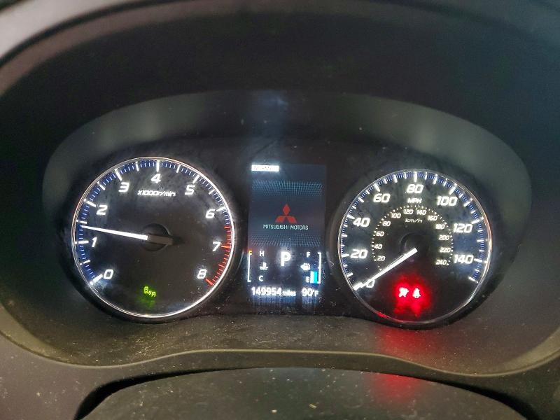 67117386 :رقم المزاد ، JA4AZ3A33JZ021081 vin ، 2018 Mitsubishi Outlander مزاد بيع