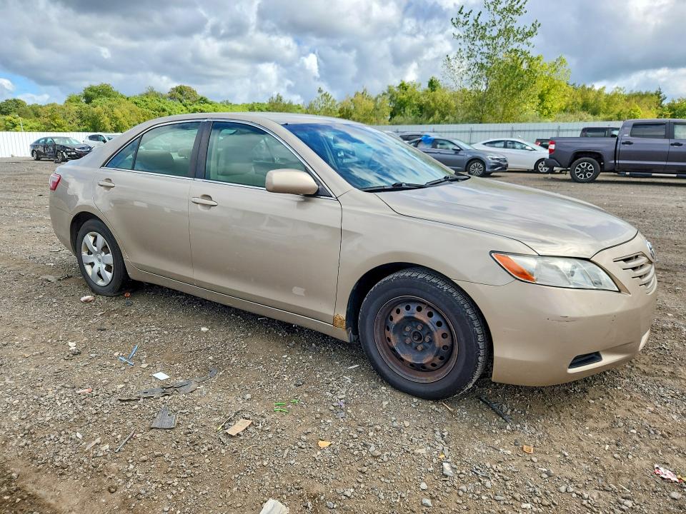 70881396 :رقم المزاد ، 4T1BE46K47U020941 vin ، 2007 Toyota Camry مزاد بيع