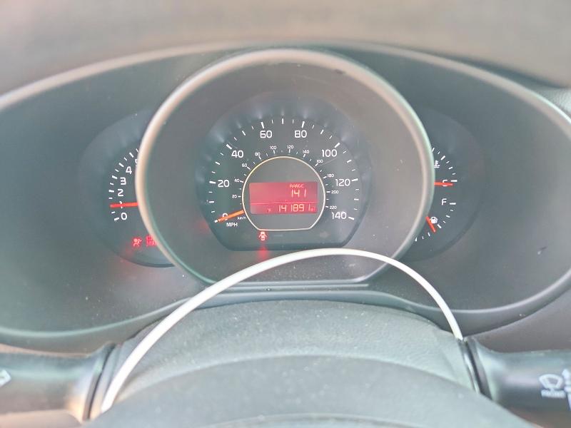 69085506 :رقم المزاد ، KNDJN2A26F7140734 vin ، 2015 Kia Soul مزاد بيع