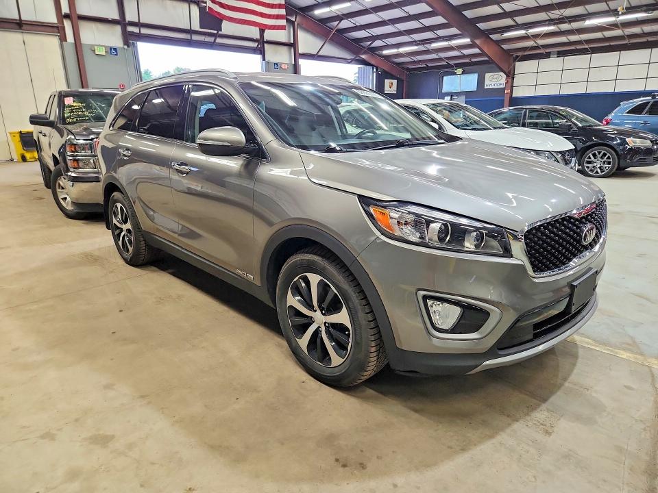 68605166 :رقم المزاد ، 5XYPHDA51HG231388 vin ، 2017 Kia Sorento مزاد بيع
