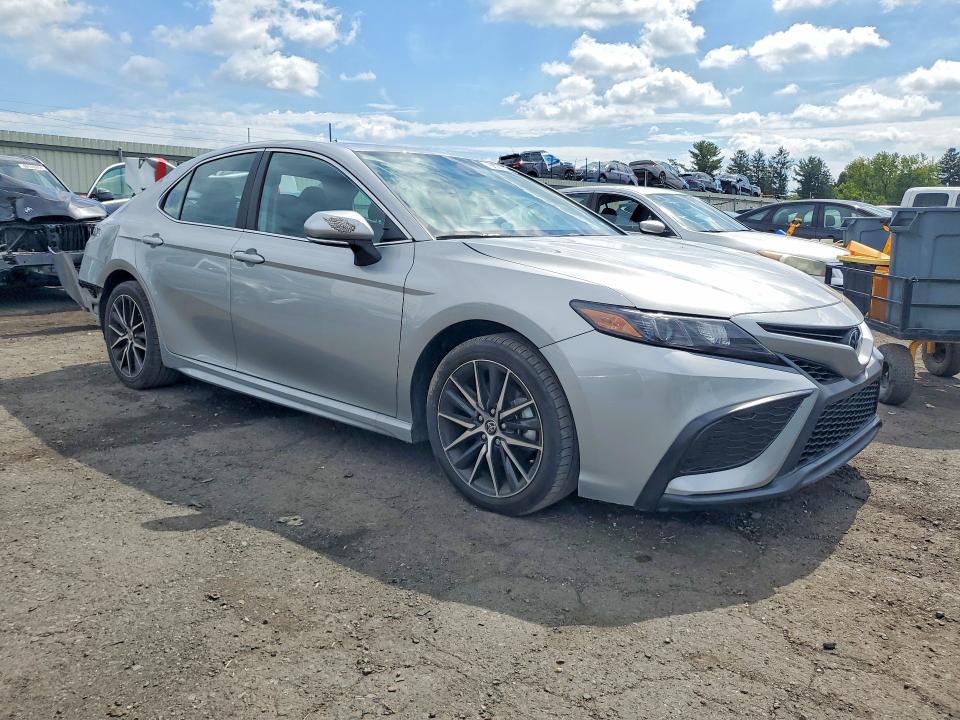 Продажа на аукционе авто 2021 Toyota Camry, vin: 4T1G11BK9MU031273, номер лота: 68361156