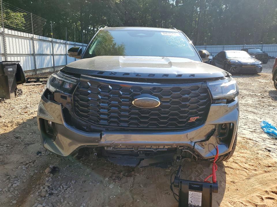 Продажа на аукционе авто 2025 Ford Explorer, vin: 1FMWK8GCXSGB24723, номер лота: 68676756