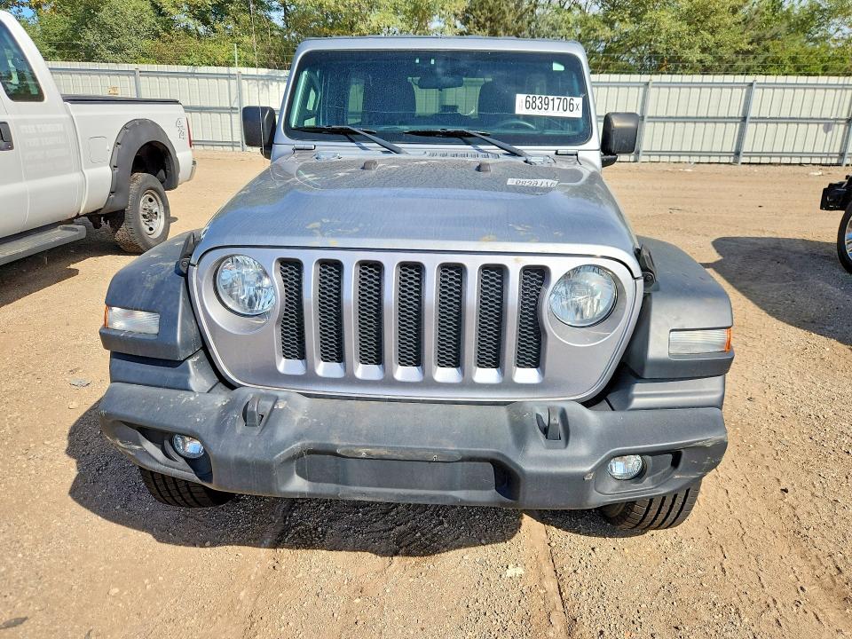 Продаж на аукціоні авто 2018 Jeep Wrangler Unlimited, vin: 1C4HJXDG7JW275332, номер лоту: 68391706