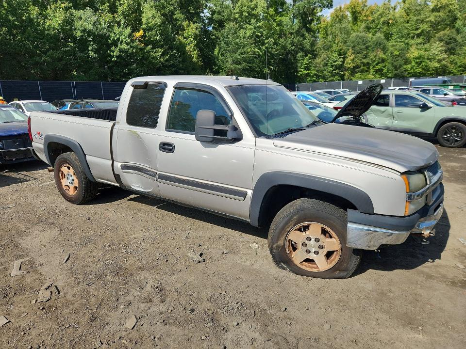 2004 Chevrolet Silverado მანქანა იყიდება აუქციონზე, vin: 2GCEK19T741277449, აუქციონის ნომერი: 71154216