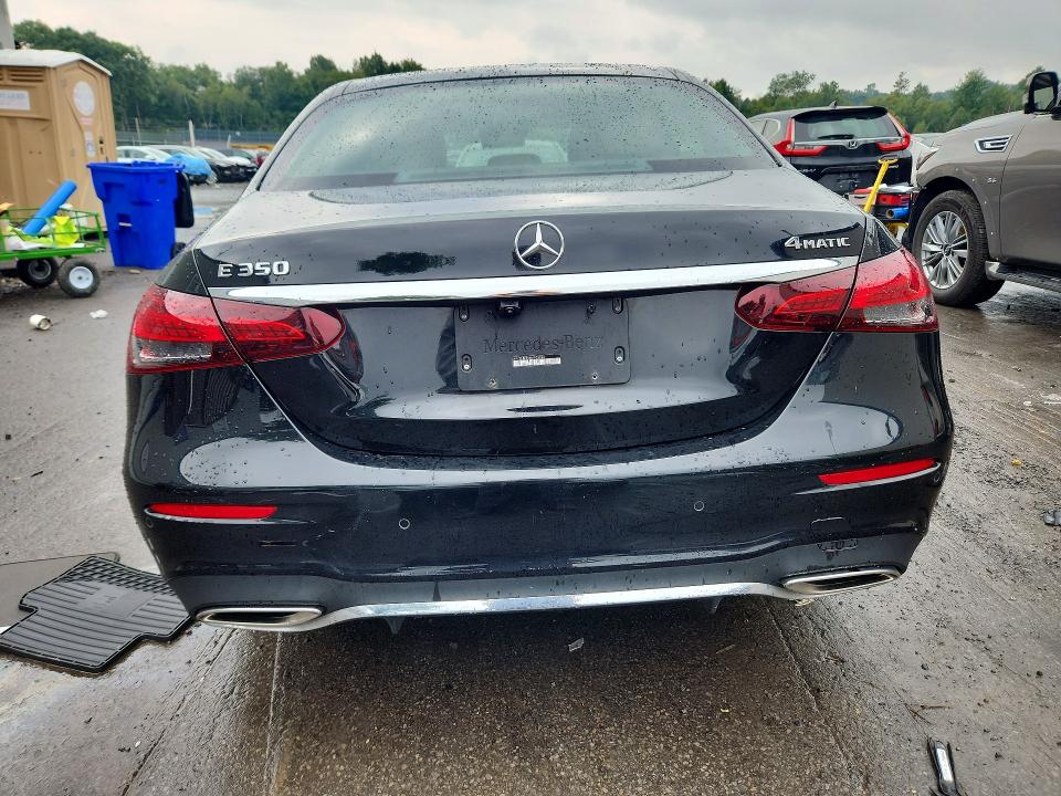 Продажа на аукционе авто 2021 Mercedes-benz E, vin: W1KZF8EB9MA933996, номер лота: 66695366