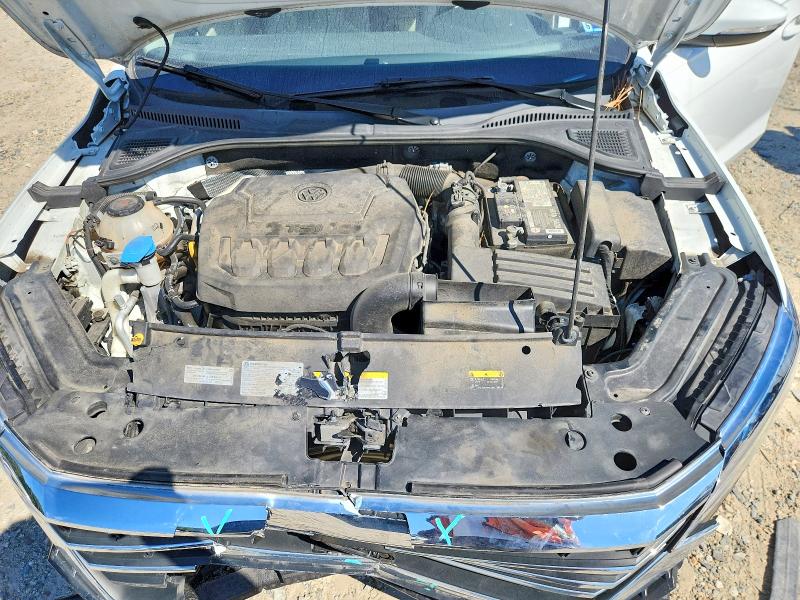 67781306 :رقم المزاد ، 1VWSA7A36MC010024 vin ، 2021 Volkswagen Passat مزاد بيع