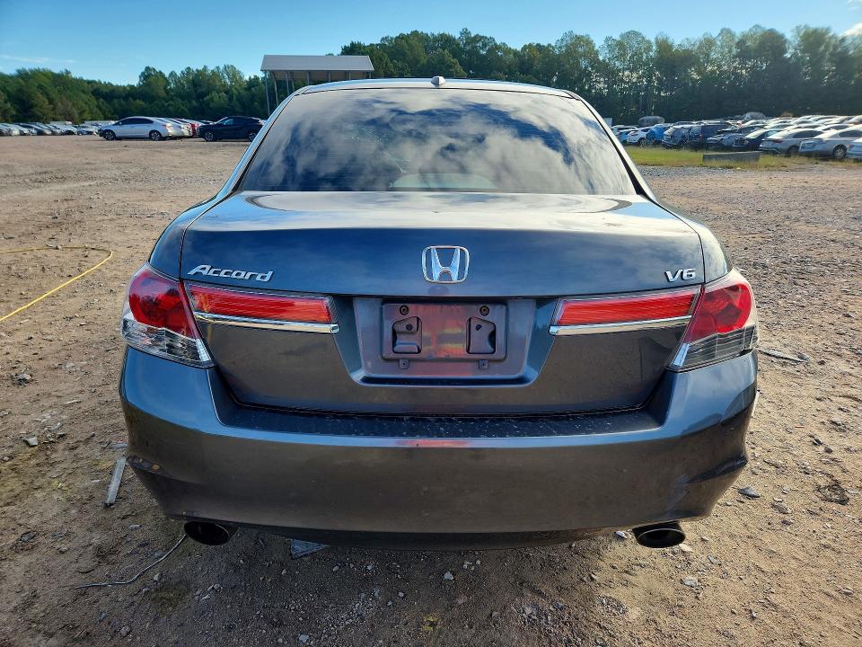 2011 Honda Accord მანქანა იყიდება აუქციონზე, vin: 1HGCP3F80BA026698, აუქციონის ნომერი: 70277436