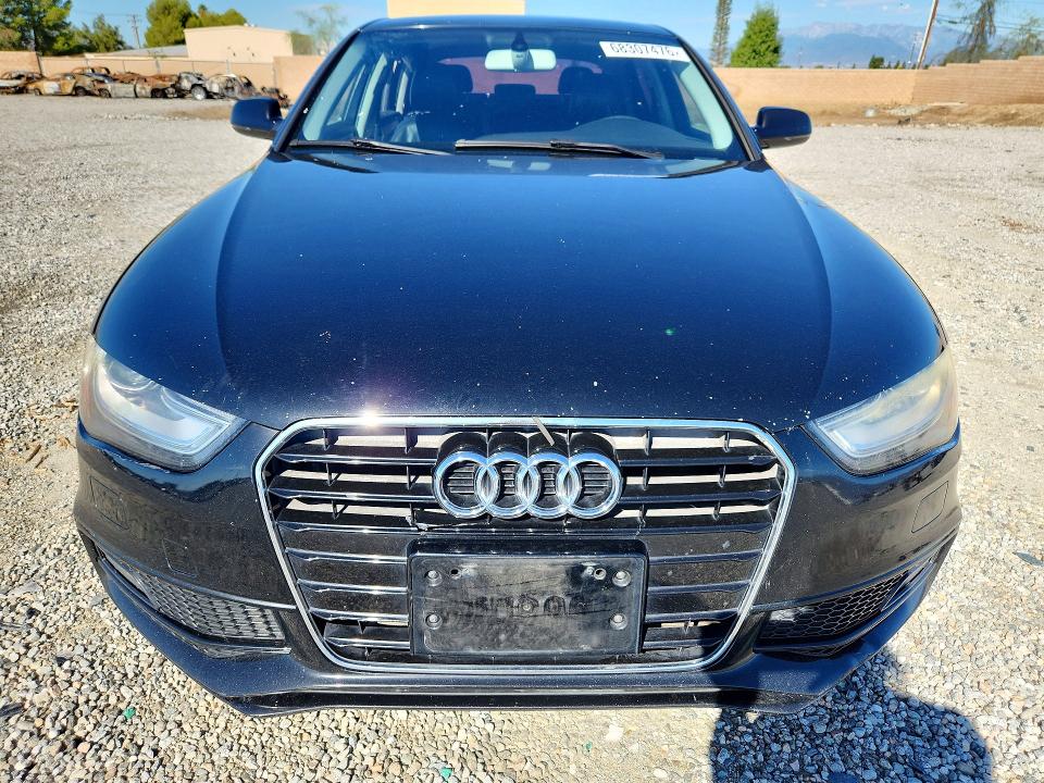 Продажа на аукционе авто 2015 Audi A4, vin: WAUAFAFL0FN025323, номер лота: 68307476