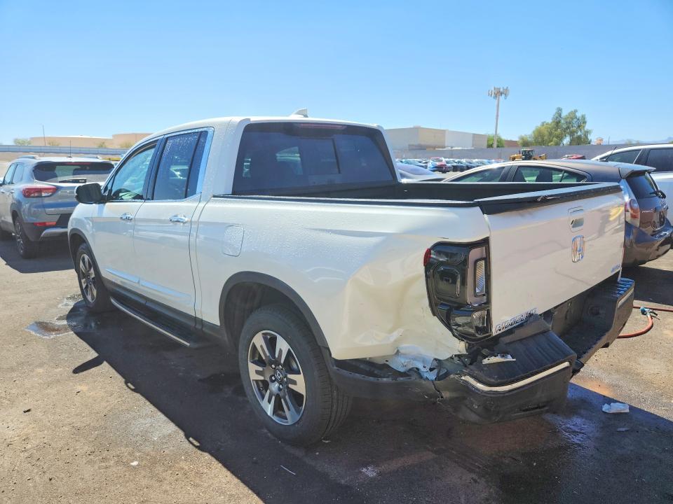 68826116 :رقم المزاد ، 5FPYK3F77HB019135 vin ، 2017 Honda Ridgeline مزاد بيع
