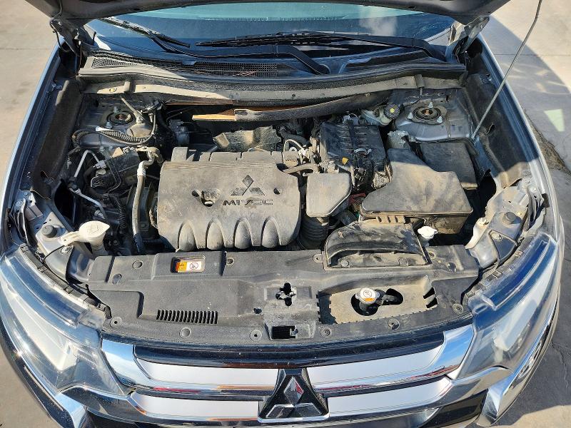 2018 Mitsubishi Outlander მანქანა იყიდება აუქციონზე, vin: JA4AD3A37JJ003941, აუქციონის ნომერი: 67353656