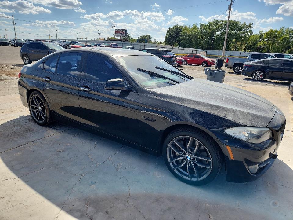 68662626 :رقم المزاد ، WBAFR7C58CC816485 vin ، 2012 Bmw 535 مزاد بيع