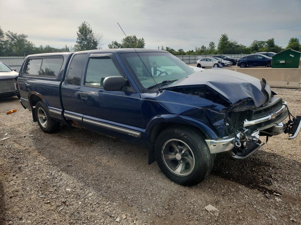 2003 Chevrolet S Truck მანქანა იყიდება აუქციონზე, vin: 1GCCS19X338215357, აუქციონის ნომერი: 67500956