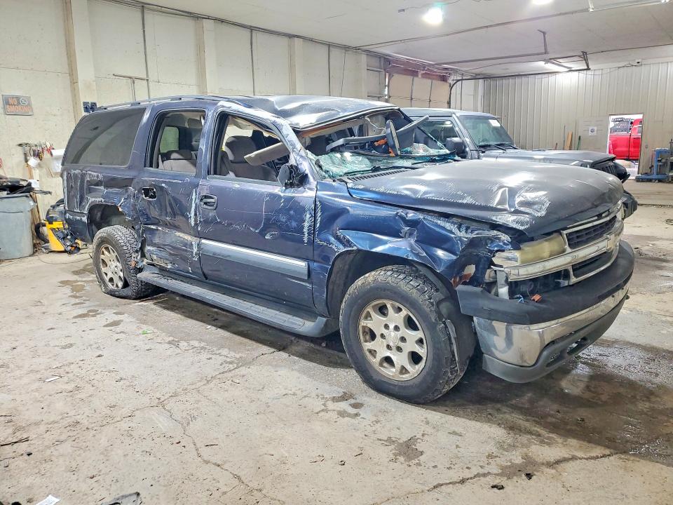 68857406 :رقم المزاد ، 1GNFK16Z34J229215 vin ، 2004 Chevrolet Suburban مزاد بيع