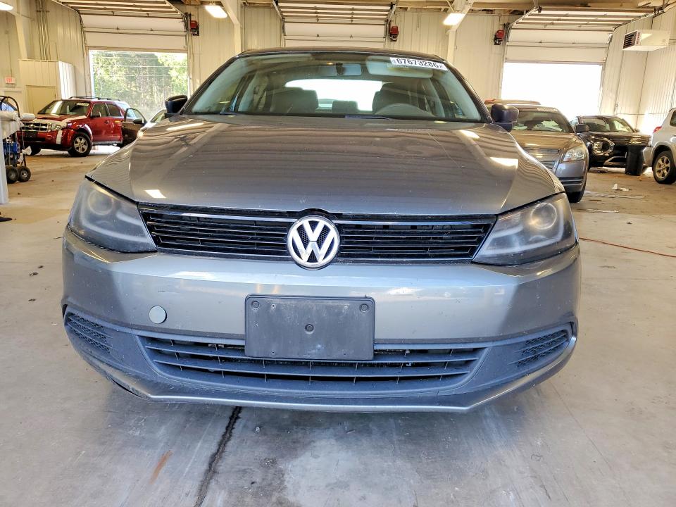 2013 Volkswagen Jetta მანქანა იყიდება აუქციონზე, vin: 3VW2K7AJ7DM401757, აუქციონის ნომერი: 67673286