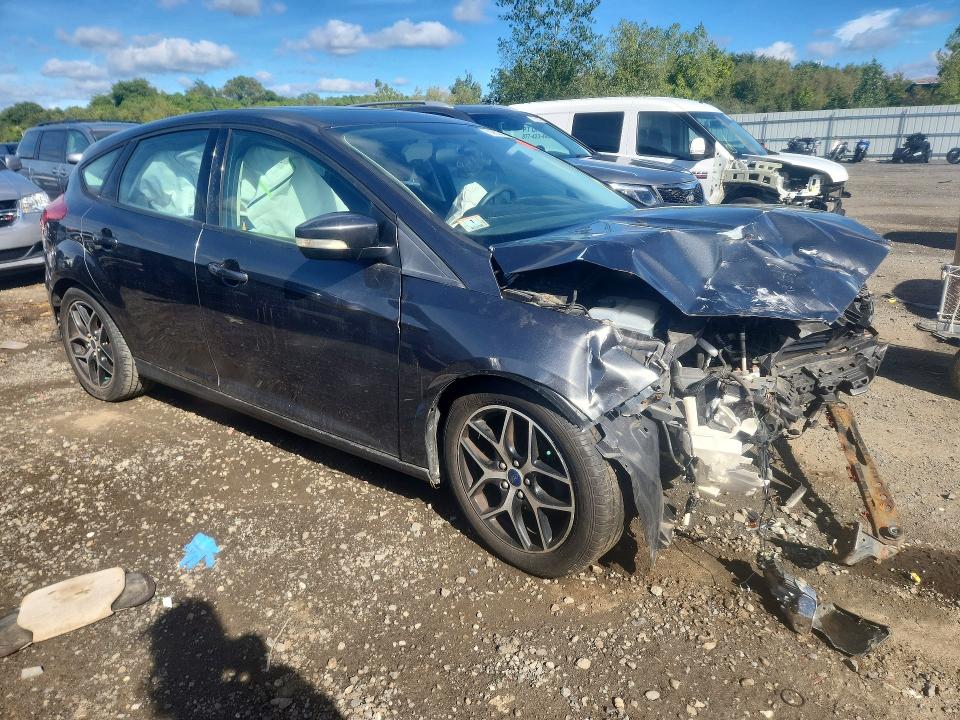 2017 Ford Focus მანქანა იყიდება აუქციონზე, vin: 1FADP3M28HL330334, აუქციონის ნომერი: 68835756