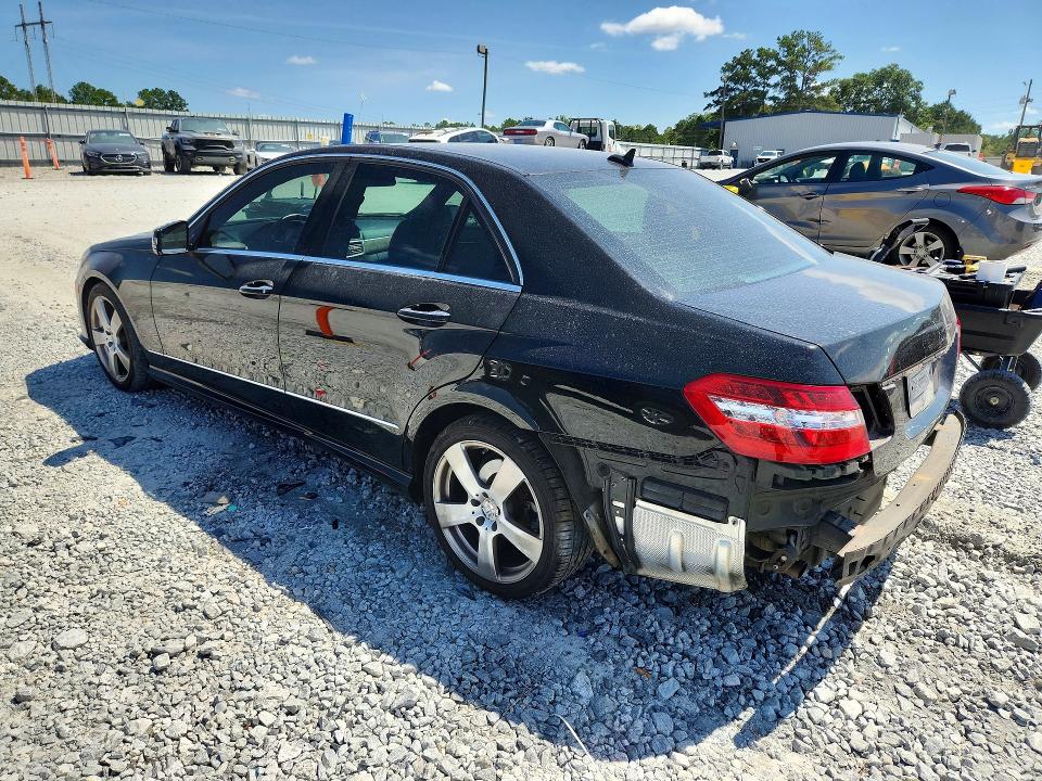 2010 Mercedes-benz E მანქანა იყიდება აუქციონზე, vin: WDDHF5GB6AA067743, აუქციონის ნომერი: 67857026