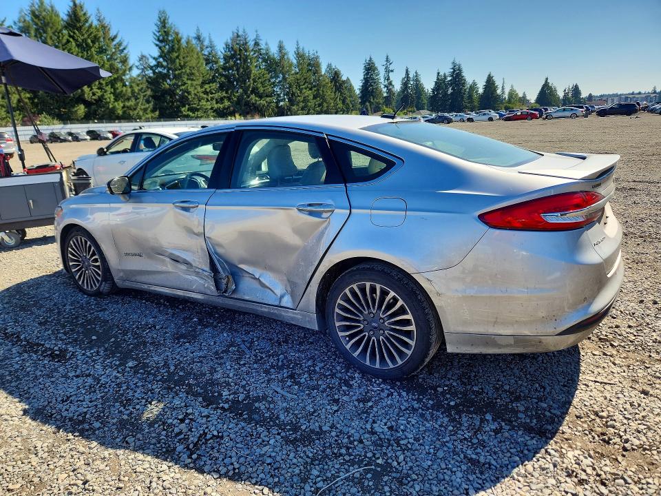 68859696 :رقم المزاد ، 3FA6P0RU2HR267640 vin ، 2017 Ford Fusion مزاد بيع