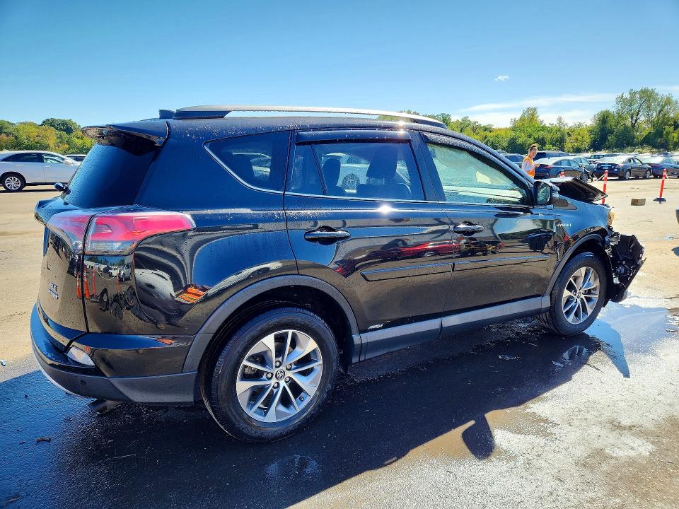 Продажа на аукционе авто 2018 Toyota Rav4 Hybrid, vin: JTMRJREV9JD209843, номер лота: 70230536