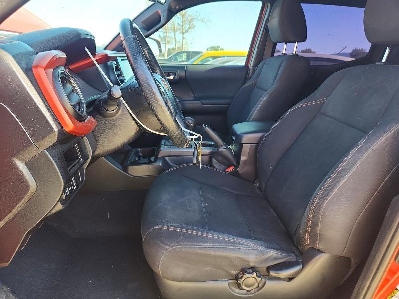69589496 :رقم المزاد ، 3TMAZ5CN3GM009300 vin ، 2016 Toyota Tacoma مزاد بيع