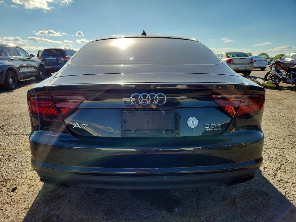 69497276 :رقم المزاد ، WAU22AFC8HN007218 vin ، 2017 Audi A7 مزاد بيع