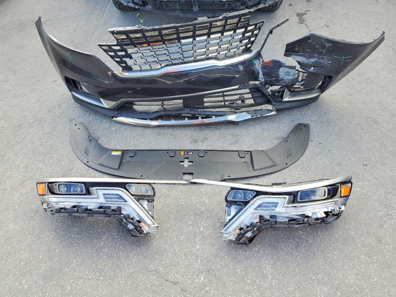 2023 Kia Carnival მანქანა იყიდება აუქციონზე, vin: KNDNE5H36P6237389, აუქციონის ნომერი: 69136976