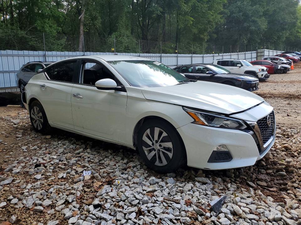 2019 Nissan Altima მანქანა იყიდება აუქციონზე, vin: 1N4BL4BVXKC237652, აუქციონის ნომერი: 69705316