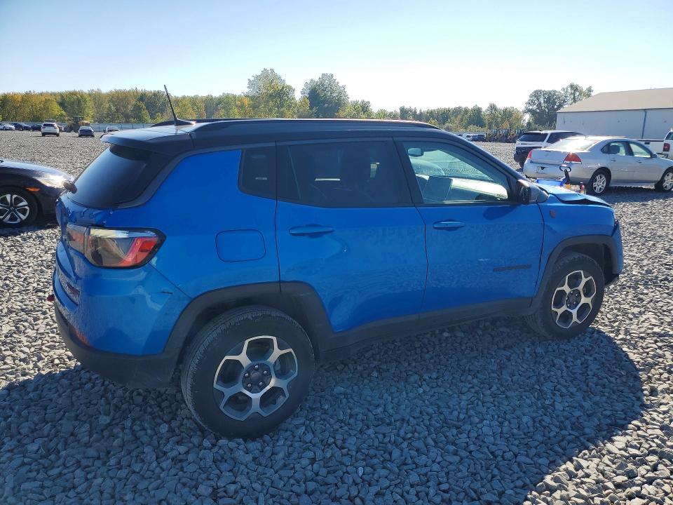 2022 Jeep Compass მანქანა იყიდება აუქციონზე, vin: 3C4NJDDB9NT105474, აუქციონის ნომერი: 70120166
