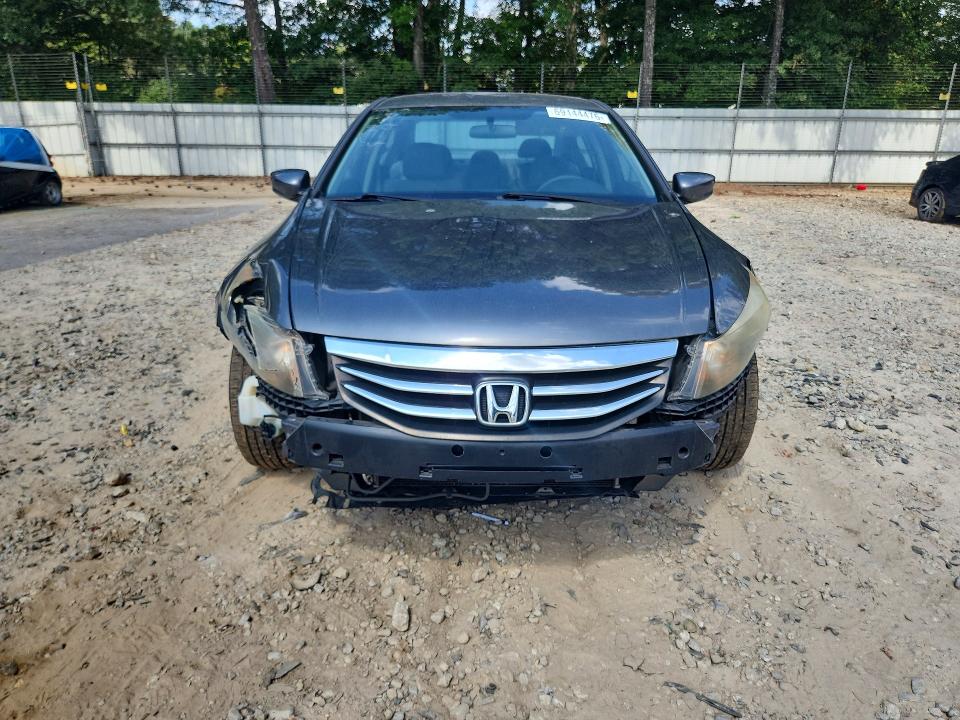 69144476 :رقم المزاد ، 1HGCP2F32CA246327 vin ، 2012 Honda Accord مزاد بيع